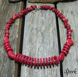 Červená vášeň: Moc a symbolika červených šperků Červená vášeň: Moc a symbolika červených šperků