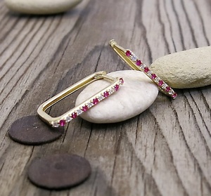 Čtvery geometrické náušnice: Které vyberete? Čtvery geometrické náušnice: Které vyberete?