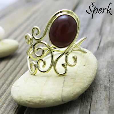 Zlatý prsten ~ s karneolem a bohatým zdobením