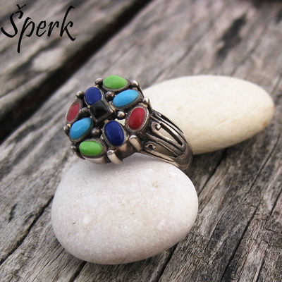 Stříbrný prsten ...