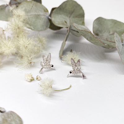 Stříbrné náušnice - kolibříci se zirkony Stříbrné náušnice - kolibříci se zirkony
