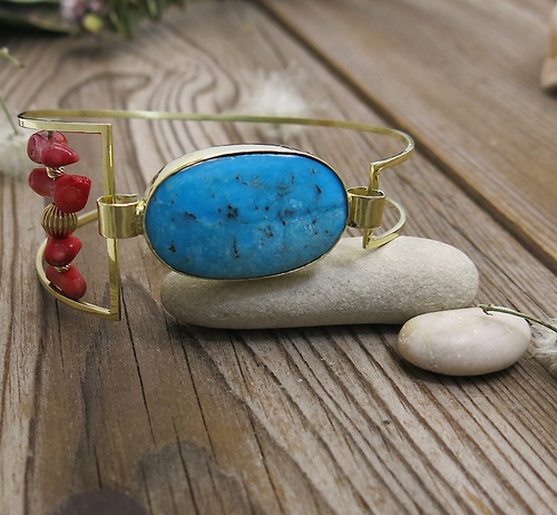 Náramek s korálem a tyrkysem ~ žluté zlato  Náramek s korálem a tyrkysem ~ žluté zlato  1