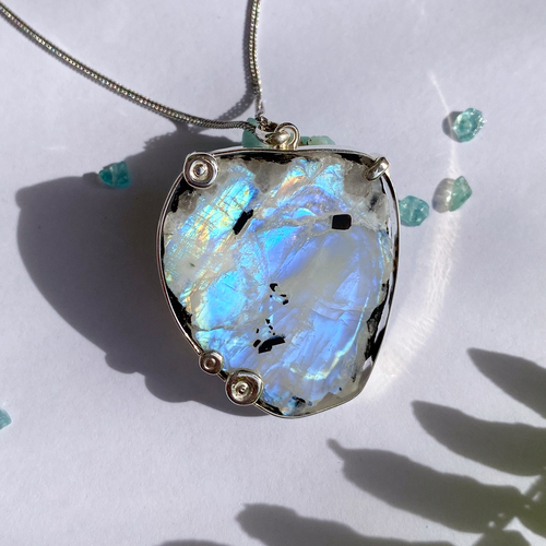 Měsíční kámen se zdobením ~ autorský šperk 1