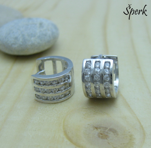 Stříbro ... naušnice ...zirkony ... 1