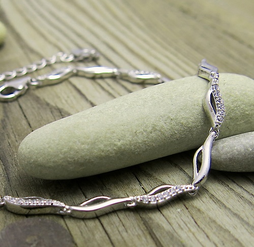 Zirkony ~ stříbrný náramek 1