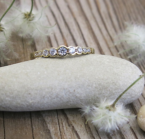 Prsten se zirkony ~ žluté zlato Prsten se zirkony ~ žluté zlato 1