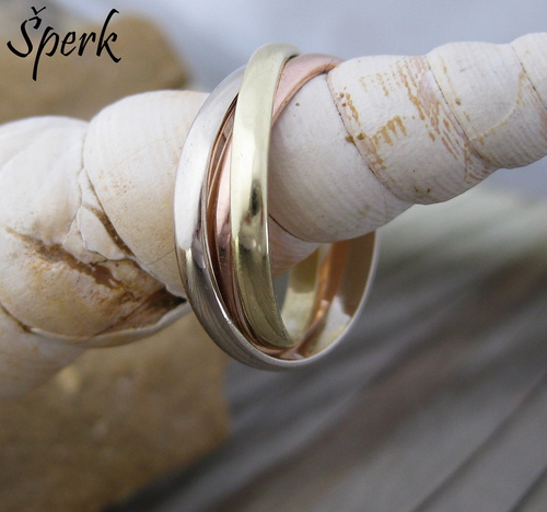 Zlatý prsten kombinovaný – bílé, žluté a růžové zlato 1