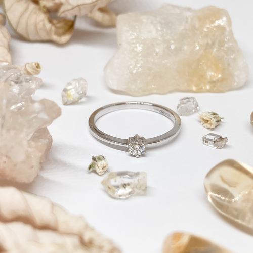 Prsten s briliantem ~ bílé zlato  1