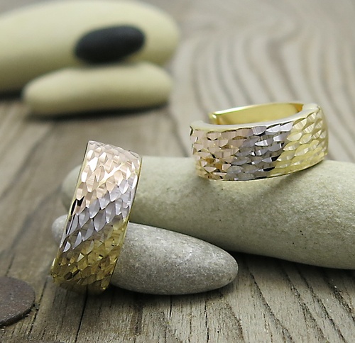 Výrazné kruhy ze zlata 1