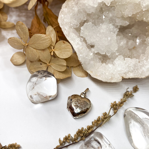 Stříbrný medailonek - srdce   1