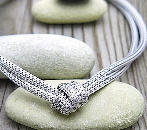 Elegantní stříbrný náramek 1