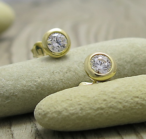 Zlaté náušnice se zirkony ~ pecky 1