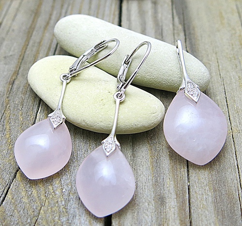 Stříbrná sada šperků s růženínem Stříbrná sada šperků s růženínem 1