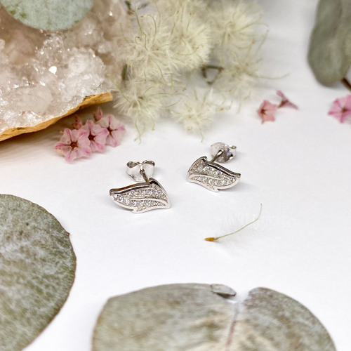 Stříbrné náušnice se zirkony - lístečky Stříbrné náušnice se zirkony - lístečky 1