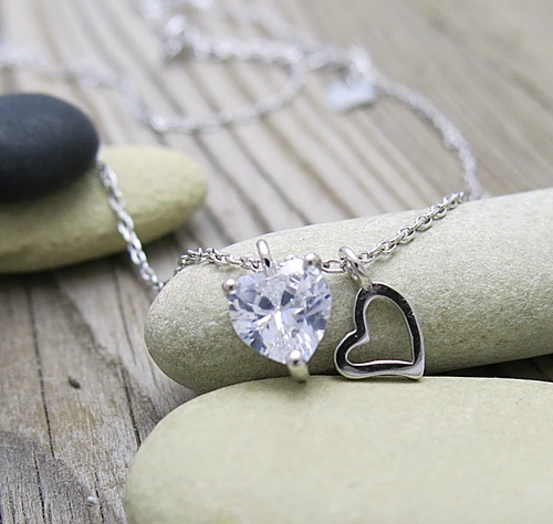 Srdíčka ~ stříbrný náhrdelník 1