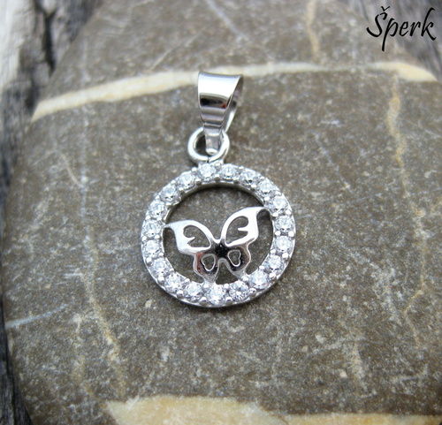 Zlatý přívěsek – motýlek, bílé zlato, kruh se zirkonovými kamínky 1