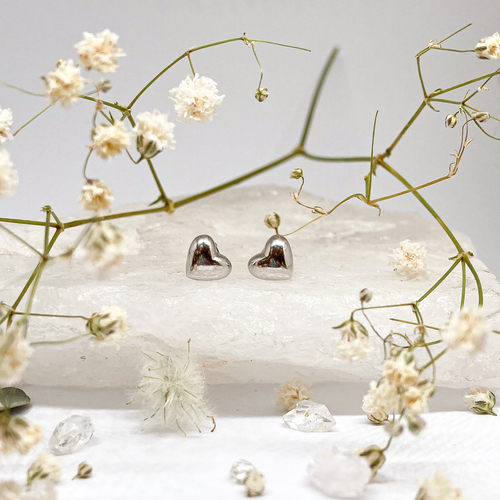 Stříbrné náušnice na šroubek - srdíčka Stříbrné náušnice na šroubek - srdíčka 1
