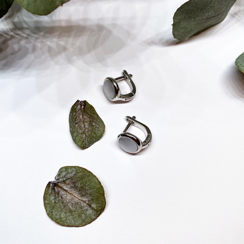 Stříbrné náušnice s perletí Stříbrné náušnice s perletí 1