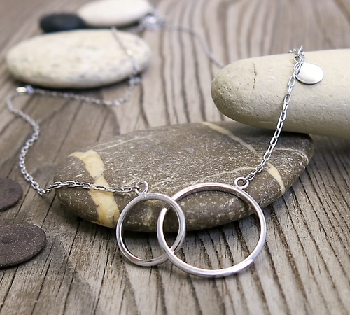 Bílé zlato ~ náhrdelník s kruhy ~ navždy spojeni 1