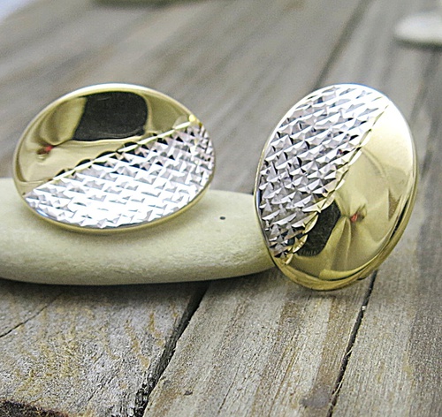 Náušnice ze zlata: oválky v harmonickém spojení 1