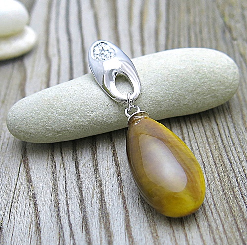 Tygří oko ~ stříbrný přívěs se zirkony Tygří oko ~ stříbrný přívěs se zirkony 1