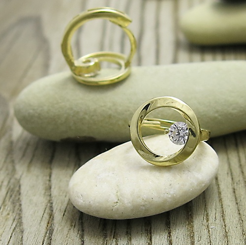 Kruhy ~ náušnice žluté zlato a velký zirkon 1