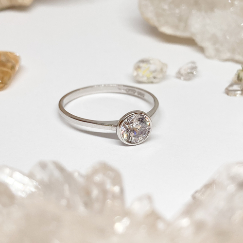 Prsten se zirkonem ~ bílé zlato  1