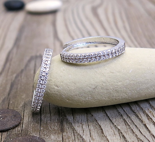 Zlaté náušnice kruhy z bílého zlata se zirkony Zlaté náušnice kruhy z bílého zlata se zirkony 1