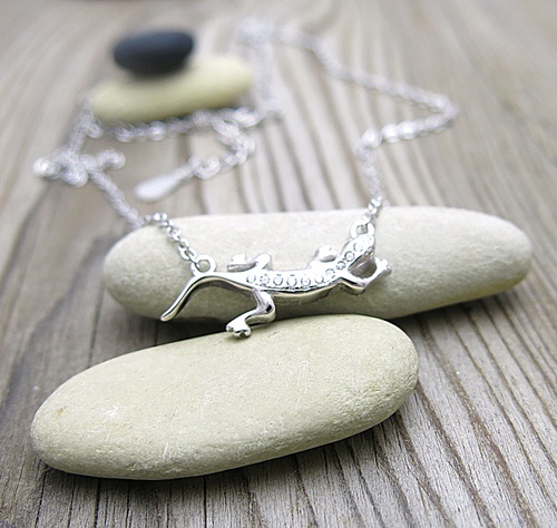 Stříbrný náhrdelník se zirkony ~ ještěrka 1