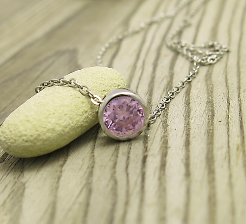 Stříbrný náhrdelník se zirkonem ~ růžová Stříbrný náhrdelník se zirkonem ~ růžová 1