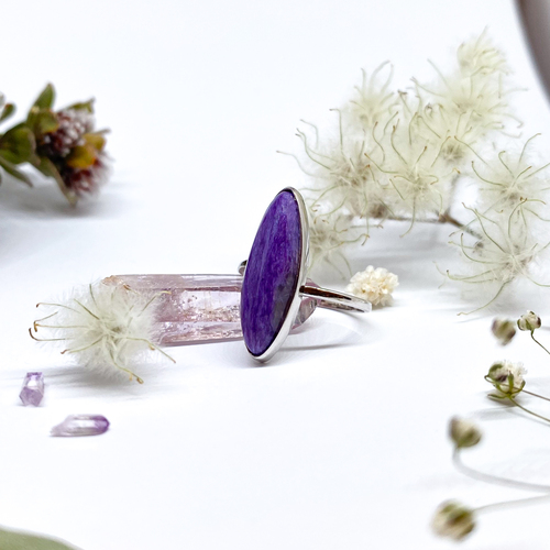 Stříbrný prsten - Čaroit Stříbrný prsten - Čaroit 1