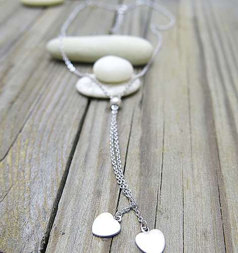 Stříbrný náhrdelník se srdíčky Stříbrný náhrdelník se srdíčky 1