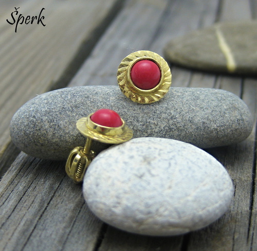 Zlaté náušnice s kuličkami – pecičky, drahé kameny, červený korál 1