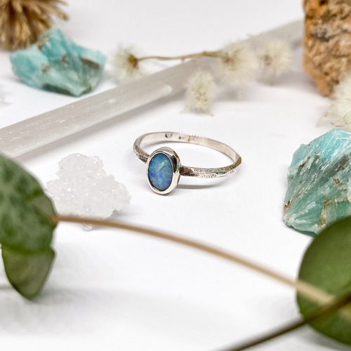 Stříbrný broušený prsten ~ Opál Stříbrný broušený prsten ~ Opál 1