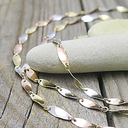 Náhrdelník: bílé, žluté a červené zlato 1